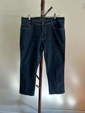 Fantasy Women's Jeans Size 14 Average Dark Blue Embroidered Pockets Stretch